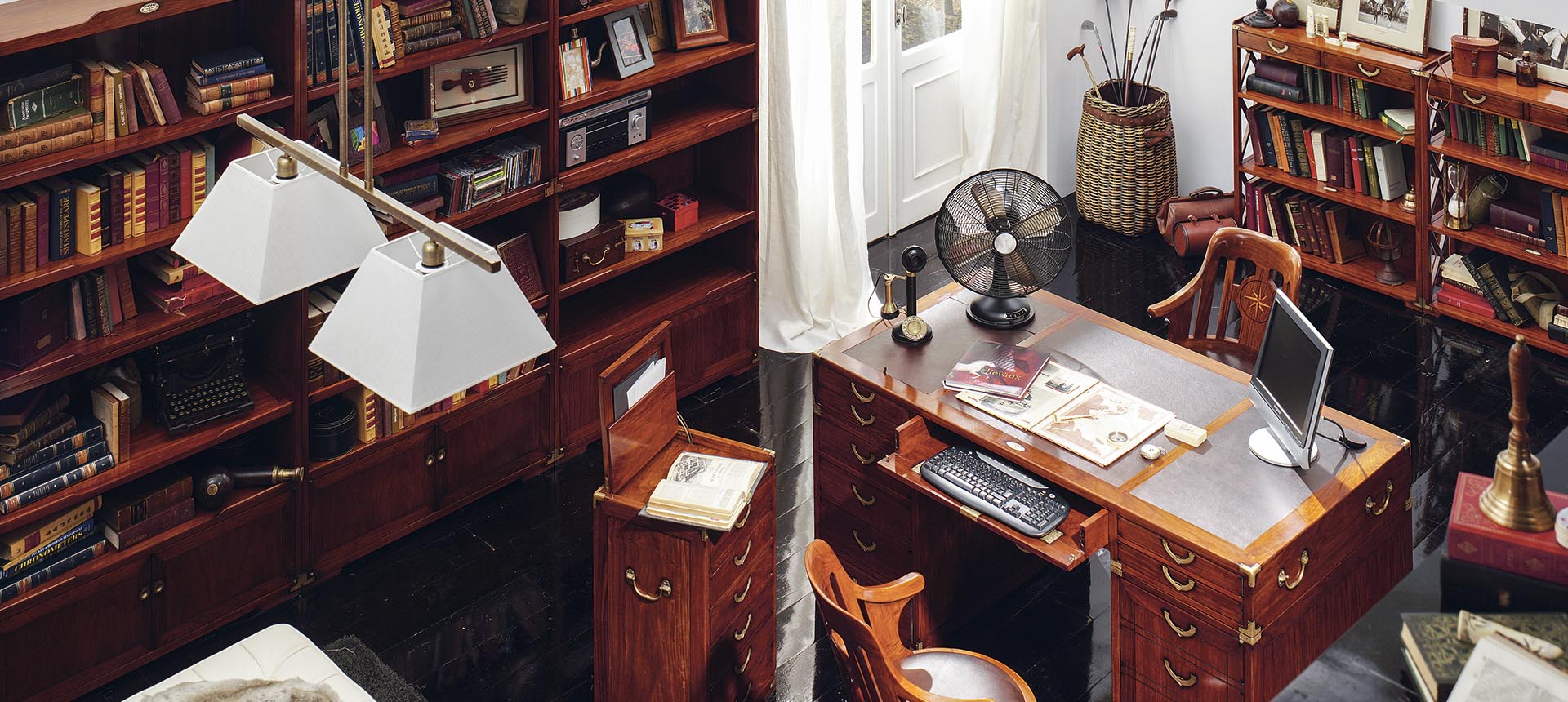 Bureau Starbay